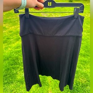 Boden skirt in black. Size 14.